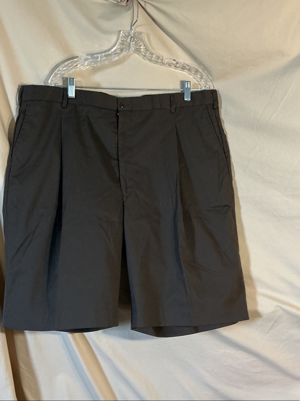 Men's Flat-Front Black Cotton Shorts